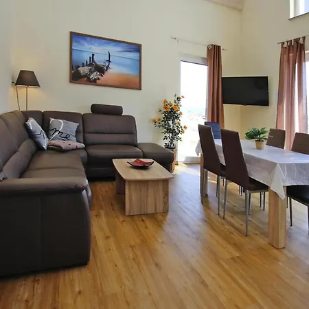 Hafenflair Am Plauer See, Plau Am *